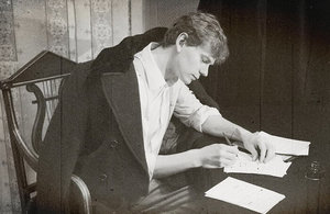 2025 11 24 22 44 16 scale 720